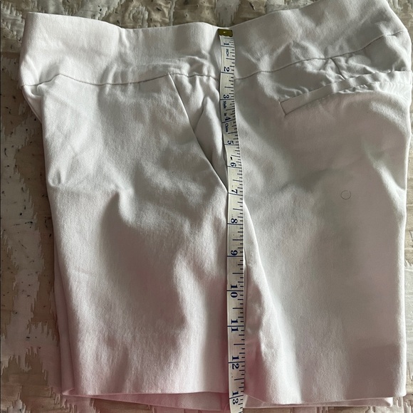 New York & Company High Waist Cream Shorts - Picture 5 of 5